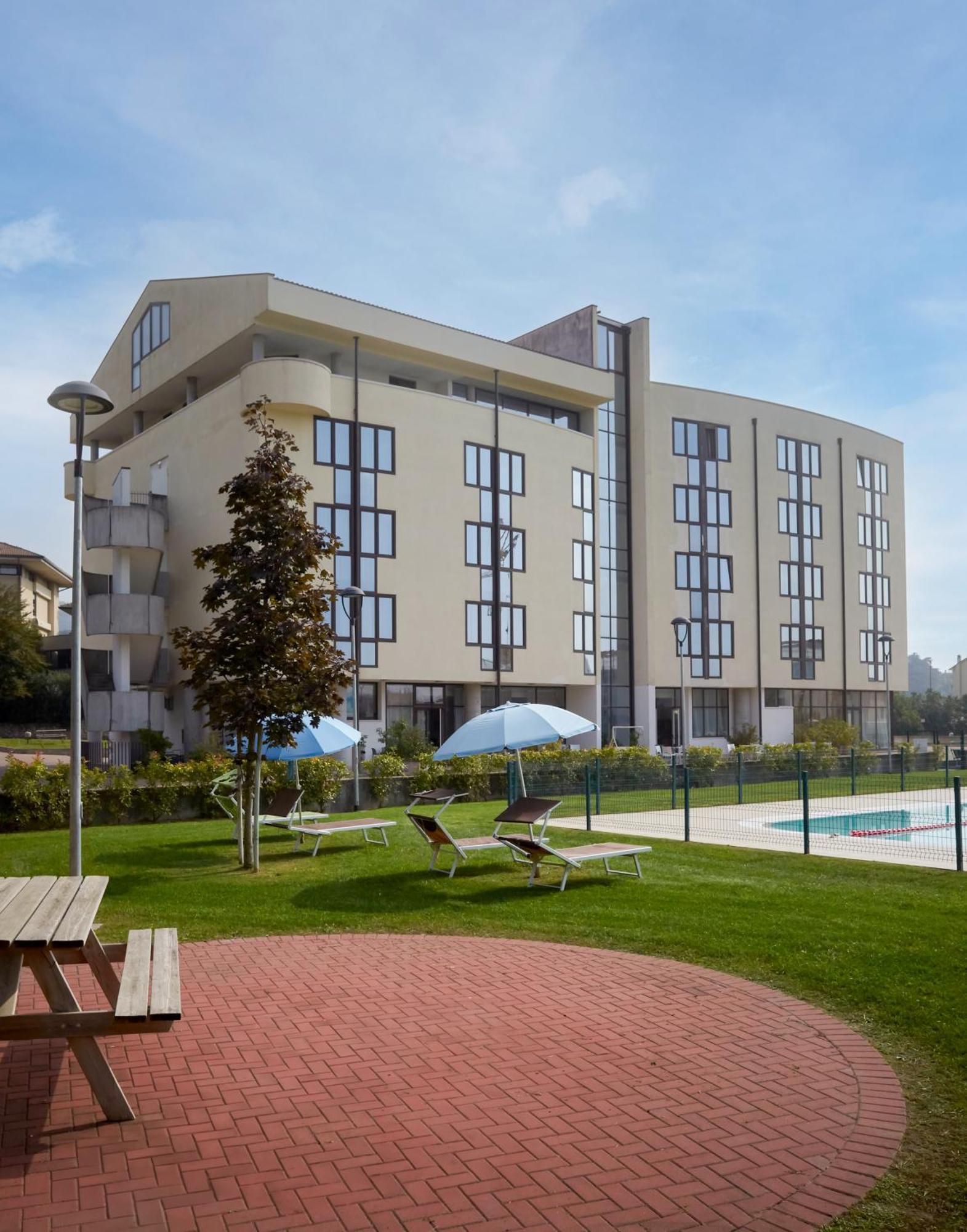 Kona Hotel Verona By Kleos Group Collection Negrar Eksteriør billede